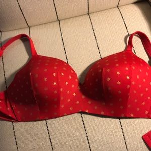 Cacique Bra (No wire)